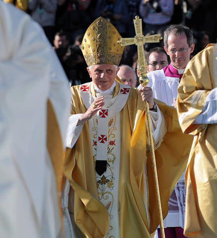 Pope condemns gay equality laws in UK