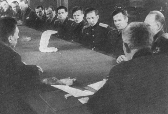 Зачисление в группу кандидатов в космонавты