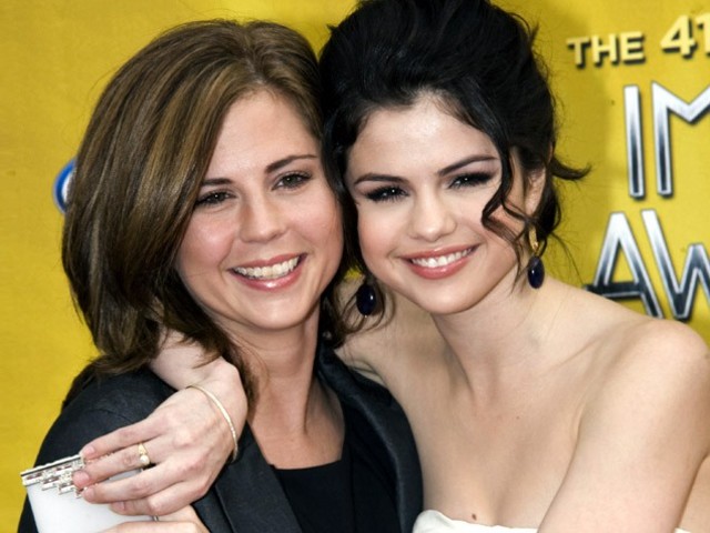 Selena was influenced to go into acting by her mom