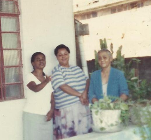 Minha 1ª professora Regina