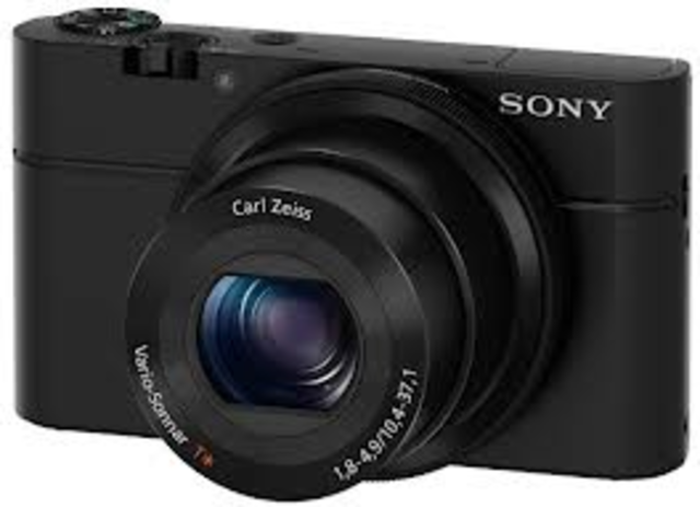 Sony RX100 Camera