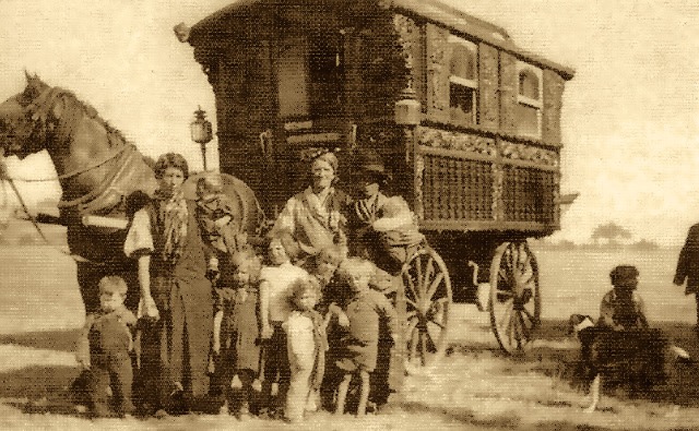 The German government passes a decree requiring the registration of all Gypsies without a fixed address living in Austria; by June 1938, all Gypsy children above the age of 14 have to be fingerprinted. This is a central part of the growing racial definiti