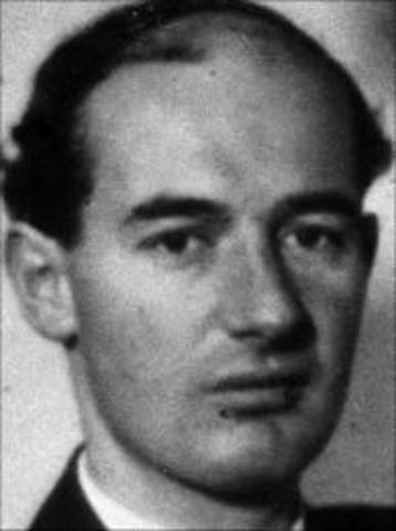 Jewish doctors are no longer permitted to practice in government institutions in Germany.