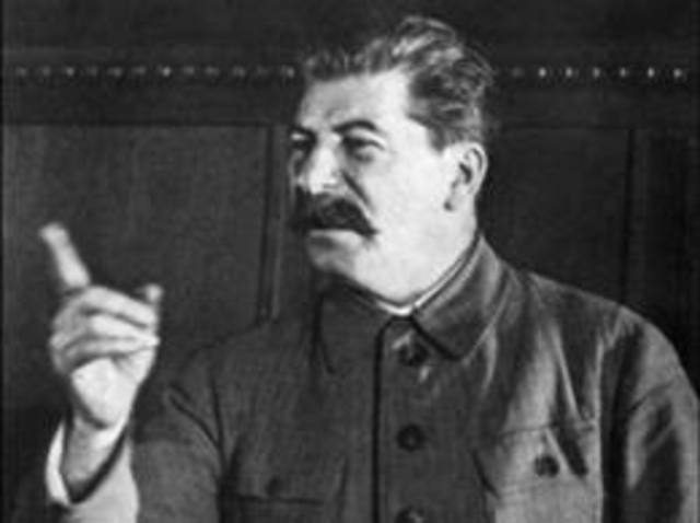 Stalin abandoned Lenin's economic policy