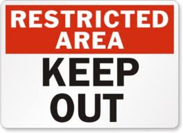 The law against "overcrowding in German schools and universities" is adopted.