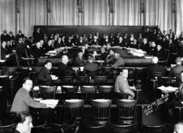 Germany withdraws from the League of Nations