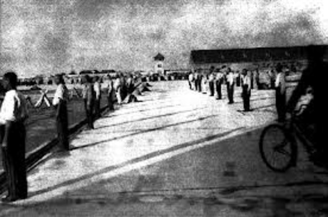 The first concentration camp is established in Nazi Germany at Dachau. The first prisoners are political opponents.