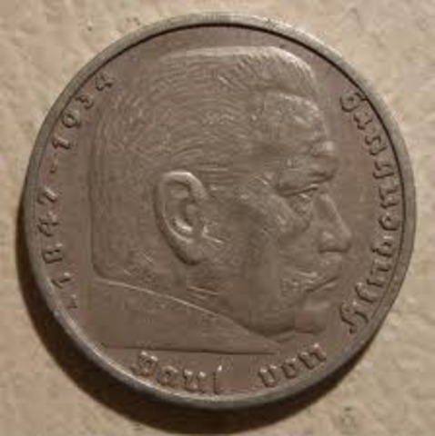 German Jews are ordered to pay one billion Reichsmarks in reparations for damages of Kristallinacht.