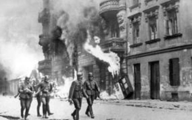 The Warsaw ghetto is closed off with approximately 500,000 inhabitants.