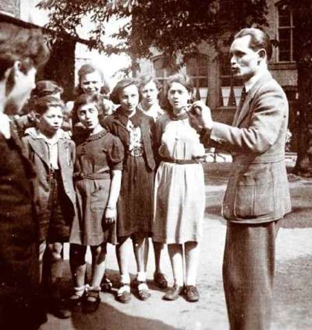The law against "overcrowding in German schools and universities" is adopted, restricting the number of Jewish children allowed to attend. Children of war veterans and those with one non-Jewish parent are initially exempted.