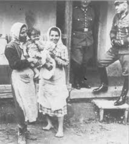 Two-thousand Gypsy males above the age of 16 are arrested in Burgenland Province (formerly Austria) and sent to Dachau and Buchenwald concentration camps; 1,000 Gypsy girls and women above the age of 15 are arrested and sent to the Ravensbruck concentrati