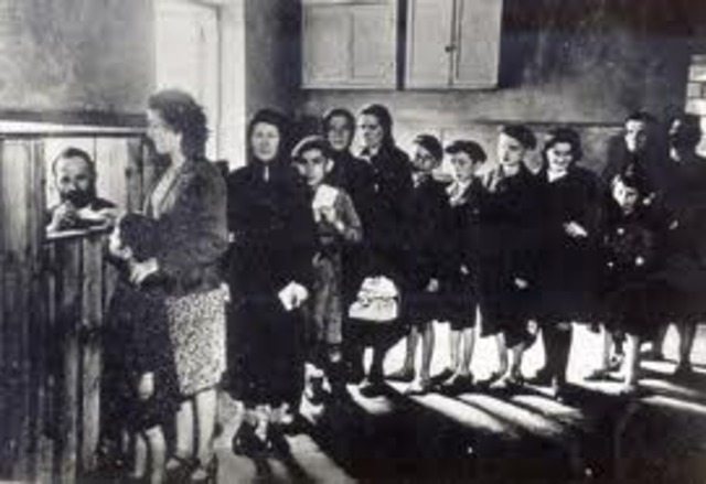 The Warsaw ghetto is closed off with approximately 500,000 inhabitants.