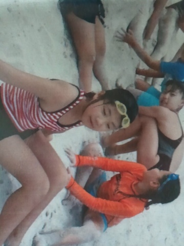 I studied at BISS in 4th grade.