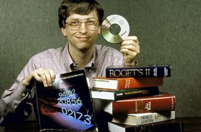 Bill Gates attends College at Harvard University