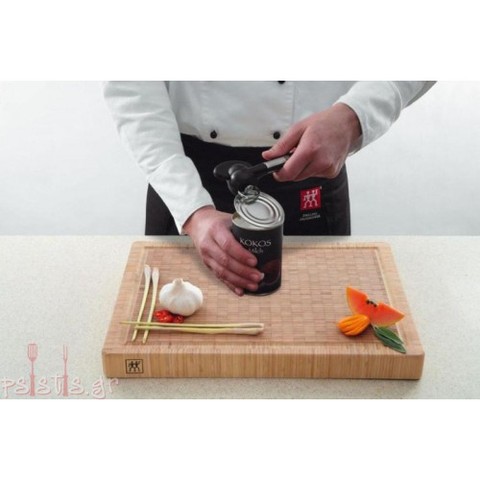 Πρώτο ανοιχτήρι κονσέρβας