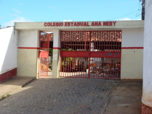 Minha primeira ida á escola