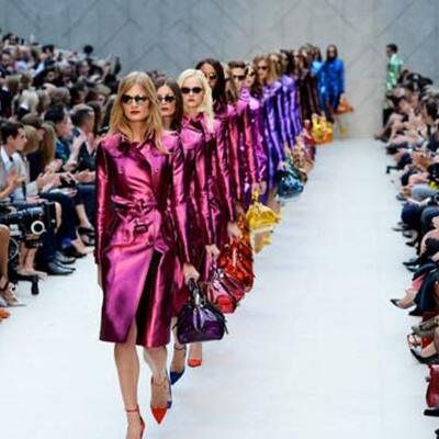 Timeline: Fashion 1920s - 2000s