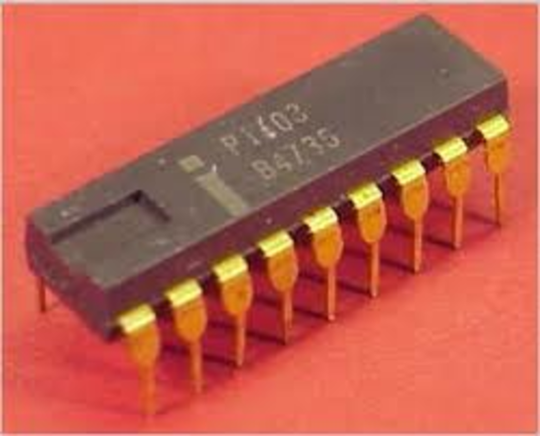 DRAM memory chip