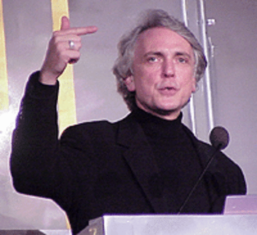 Jonathan is Replaced as CEO of Friendster