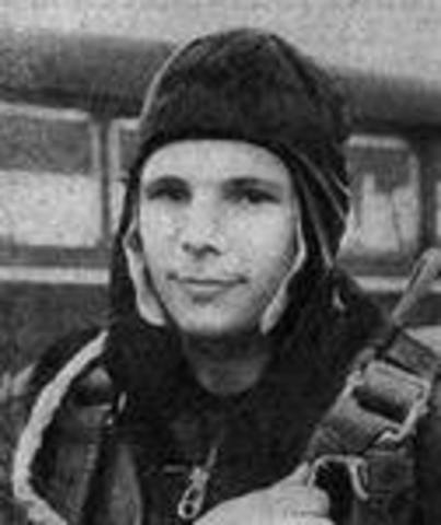 Летчик истребительной авиации.