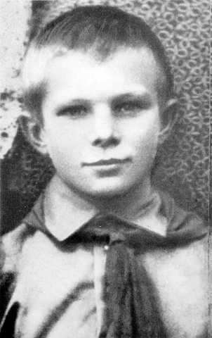 Переезд в Гжатск,