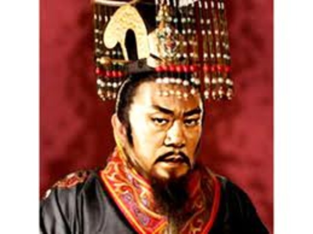 tThe Sui Dynasty reunifies China