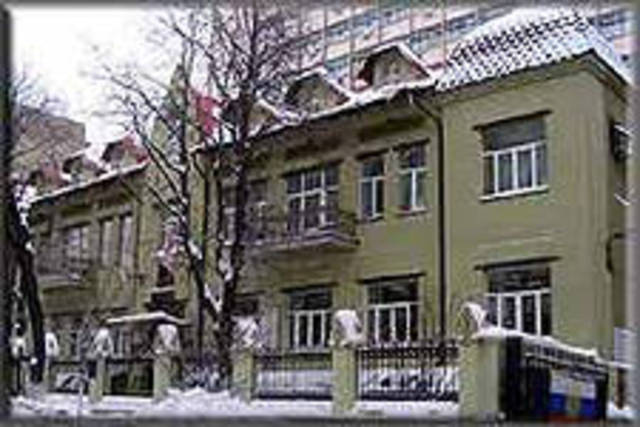 Оканчание учёбы в Саратовском техникуме