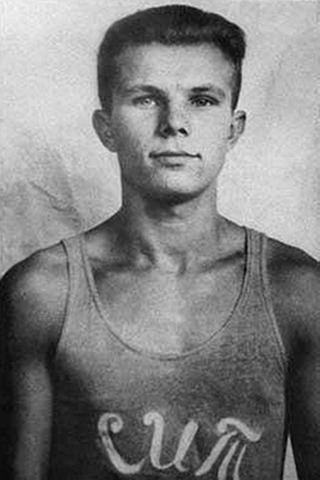 Начало занятий в Саратовском аэроклубе.