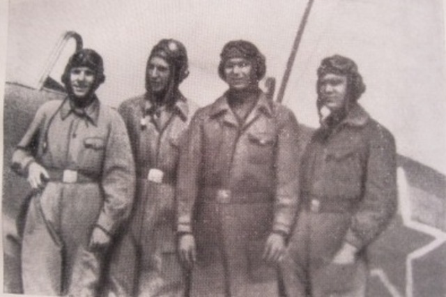 Служба в авиационном полку