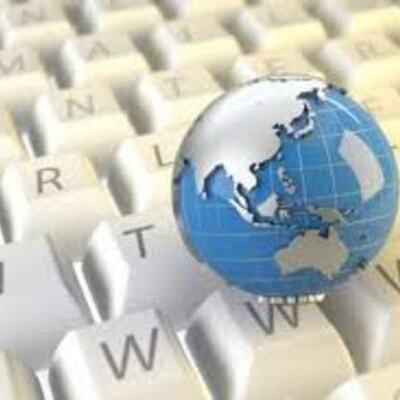 Timeline: Samantha Brennan- History of the Internet.