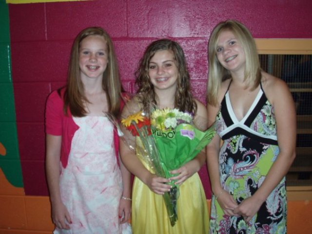 Me gradué de la escuela intermedia Paxon Hollow.