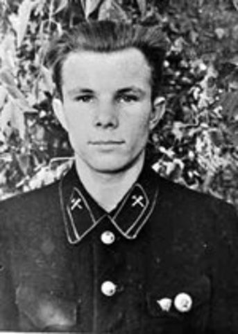 Начало занятий в Саратовском аэроклубе.