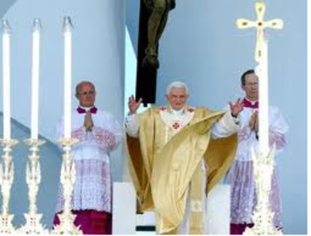 1881: The first International Eucharistic Congress was held in Lille, France.