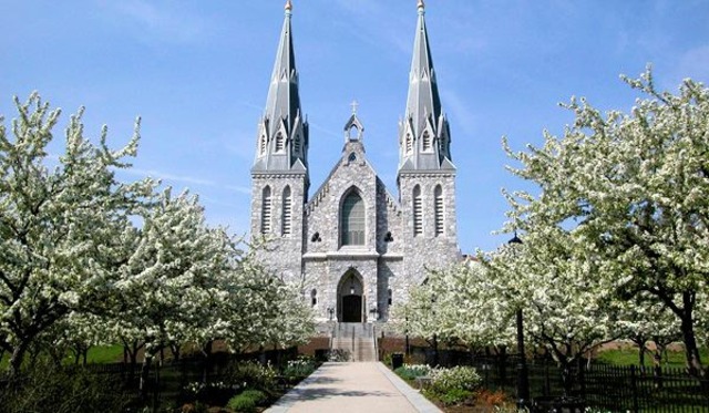 La Iglesia de Vallanova