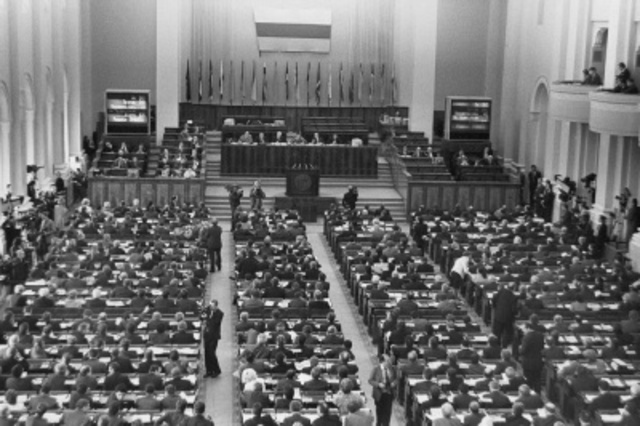 причины введения  поста Президента в СССР