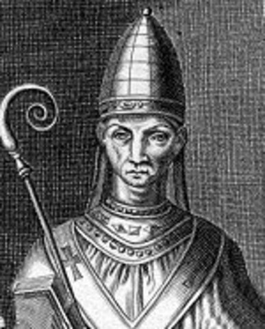 Juan X es elegido Papa