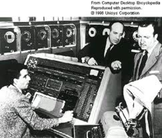 fue fundada la universidad