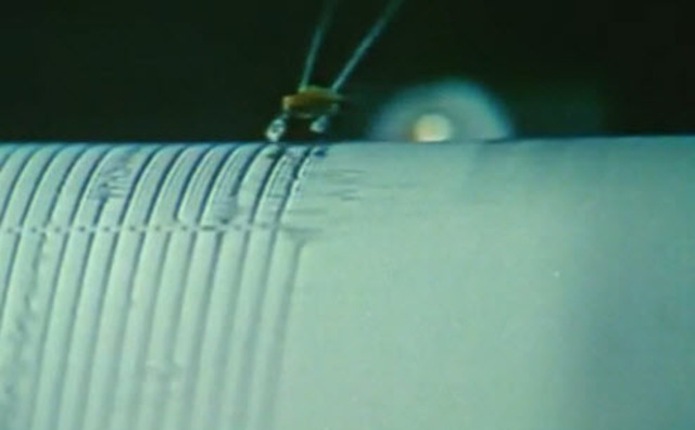 Low level seismic activity begins