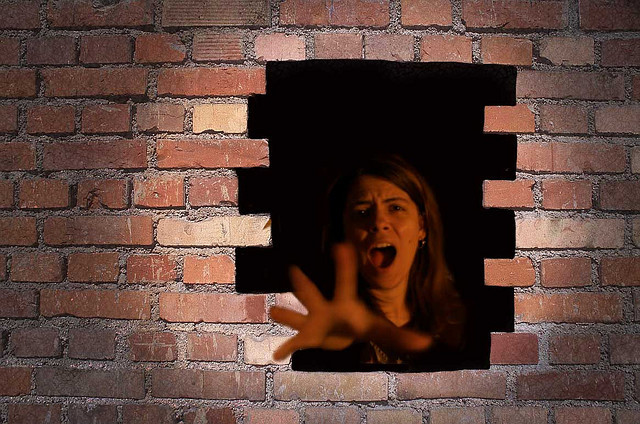 Montresor continued to lay the tier.