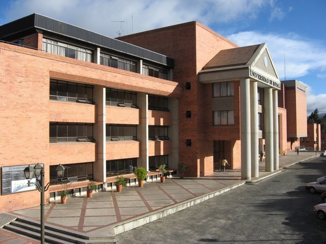 NOMBRE, NATURALEZA JURÍDICA,