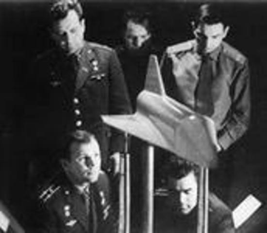 Зачисление в группу космонавтов