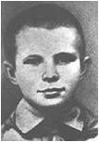 Пионерские годы