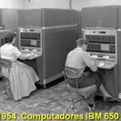 Timeline: HISTORIA DEL COMPUTADOR