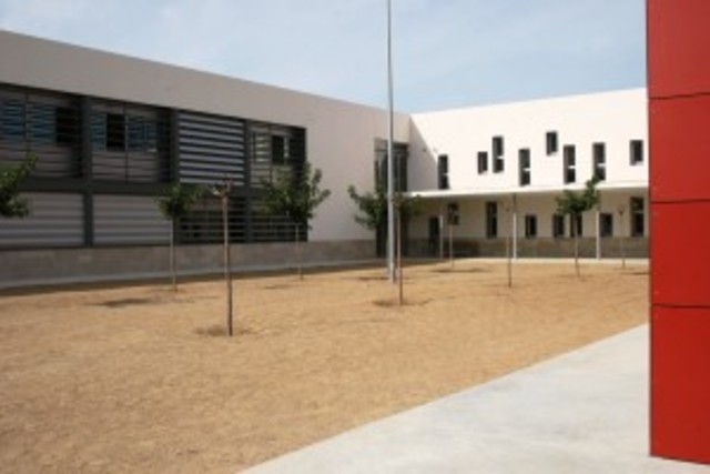 S'inagura l'institut d'ensenyament a l'Espluga de Francolí