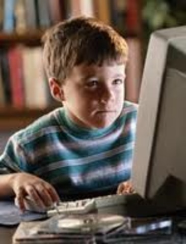 MI PRIMER CONTACTO CON EL COMPUTADOR