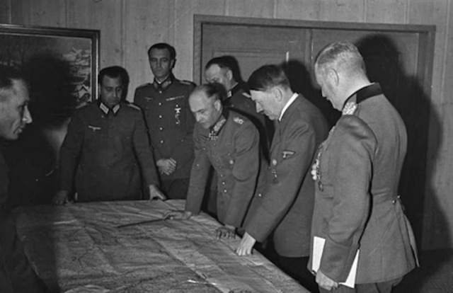 Meeting with military advisors