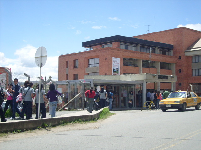Adquirio el nombre de Universidad de Boyaca mediante la resolucion 2910.