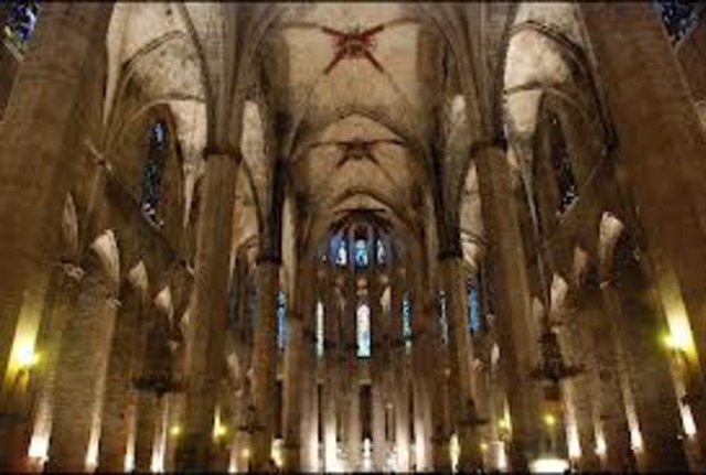 Inici de la construcció de Sta. Maria del Mar