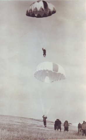 Первый прыжок с парашютом
