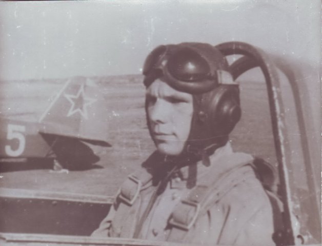 Заметка в газете о первом самостоятельном полете